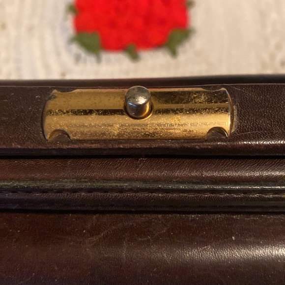 Handbag - Picture 9 of 9